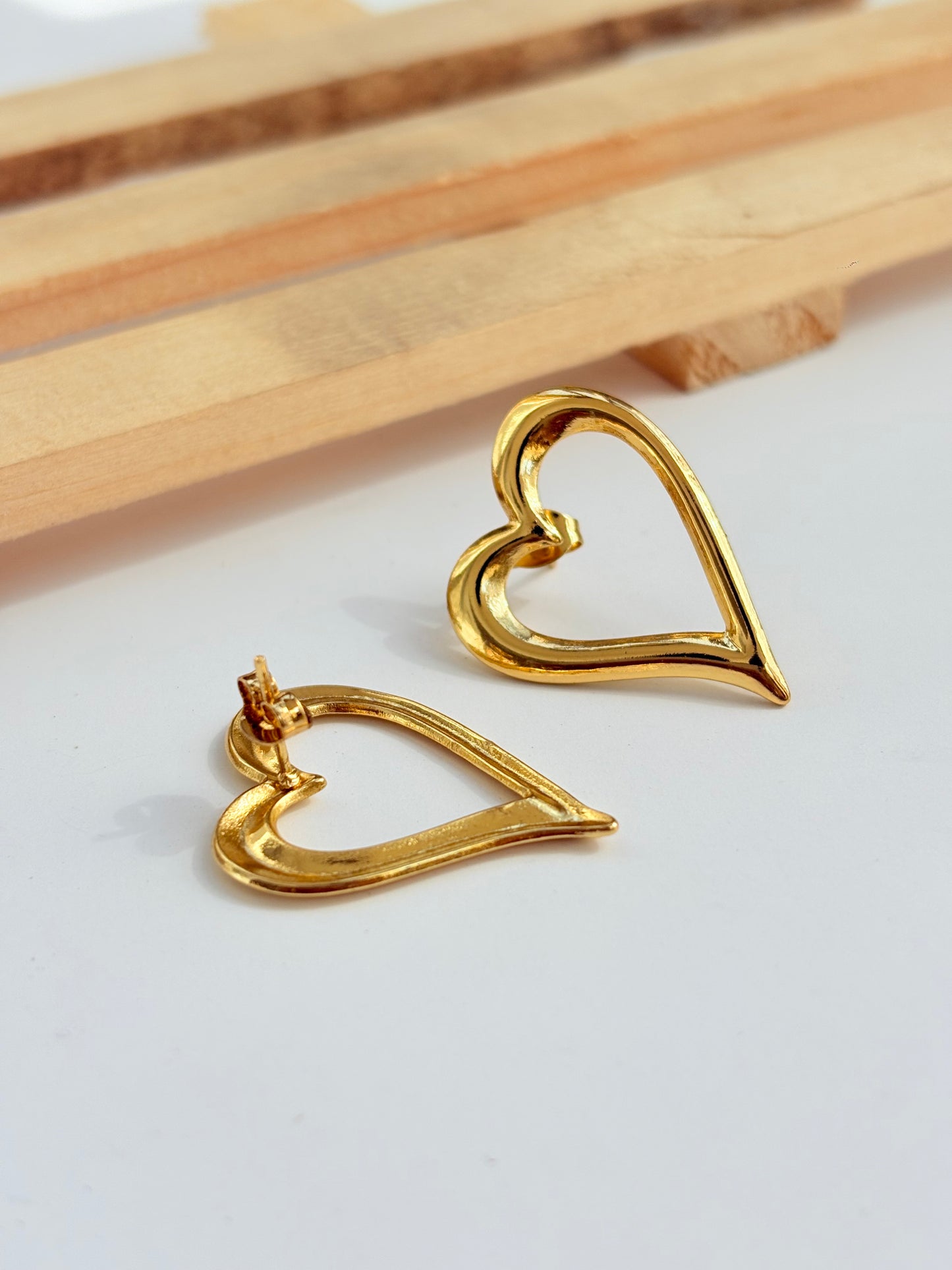 Golden Heart Earings