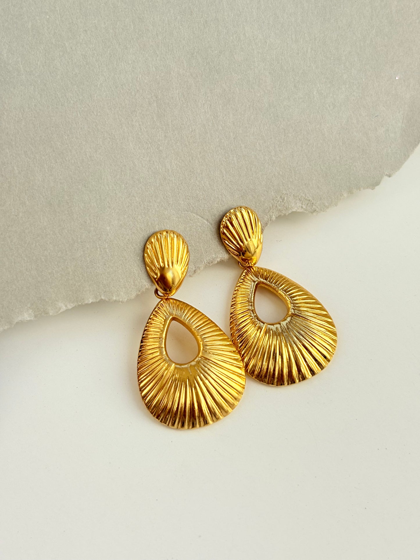 Sunburst Drop Earings