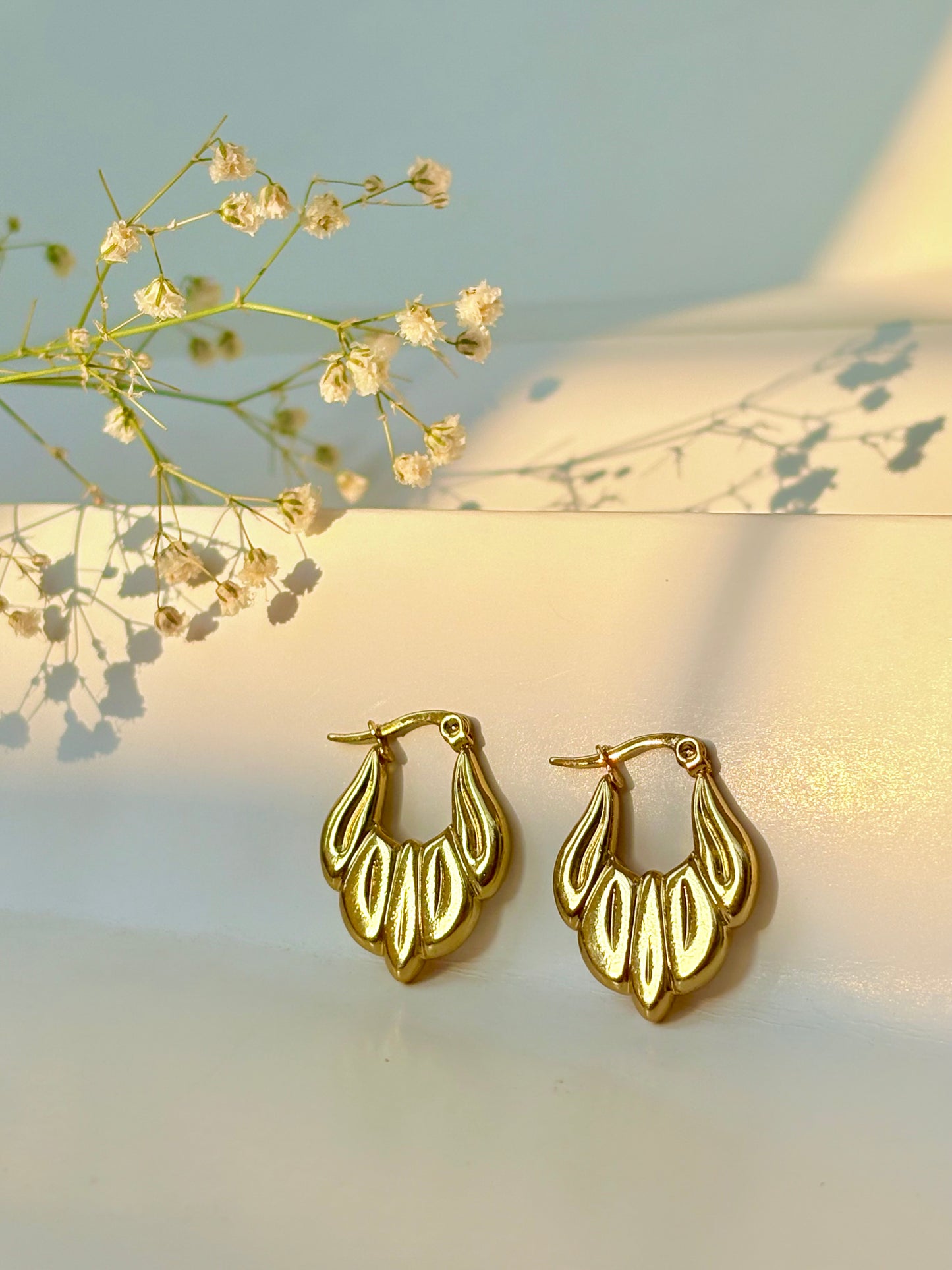 Royal Curve Hoops