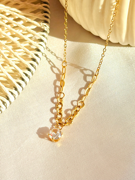 Minimal Spark Chain Pendant