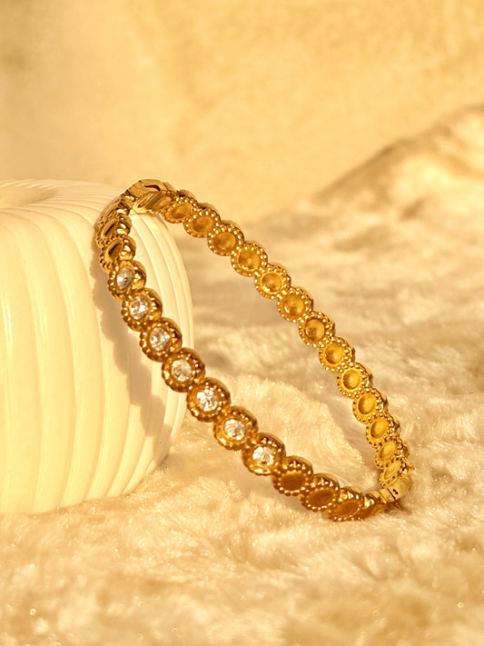 Golden Halo Circle Bracelet