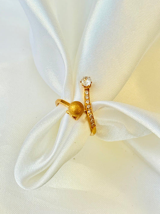 Celestial Curve Ring