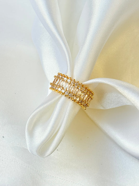 Royal Baguette Luxe Ring