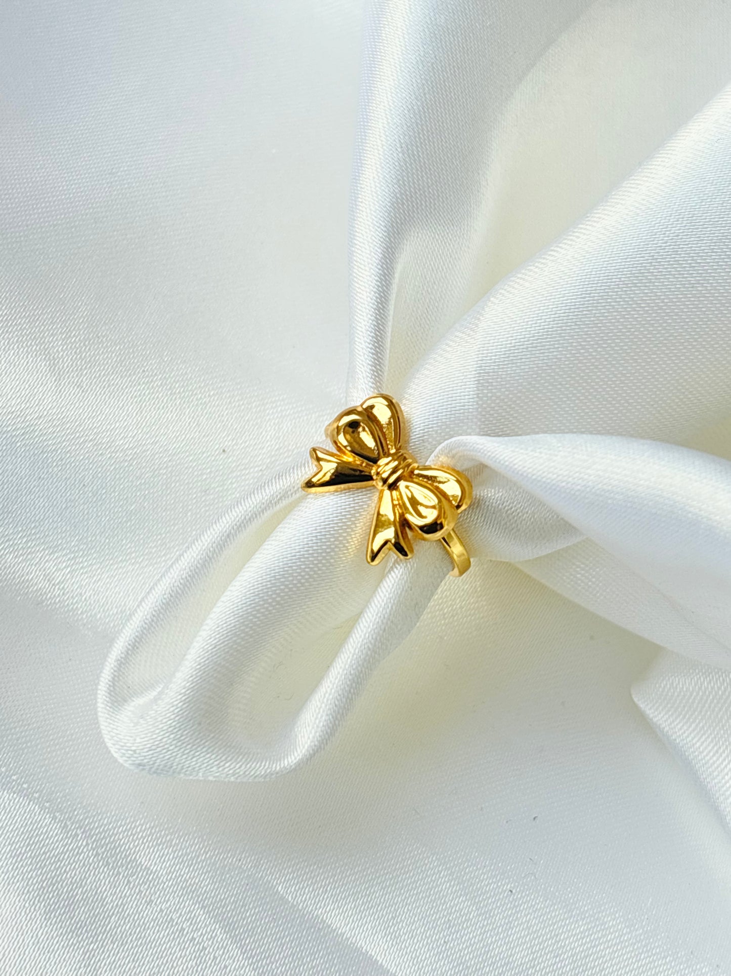 Golden Charm Bow Ring