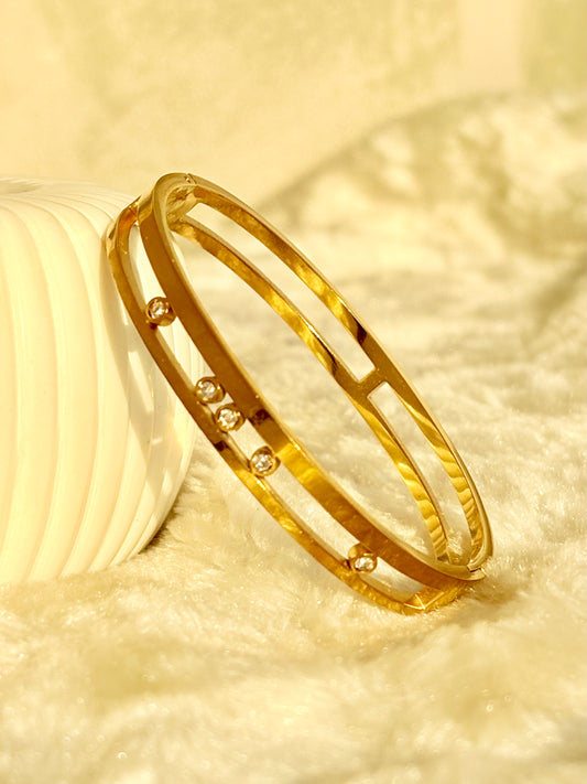 Luxe Studded Bar Bracelet