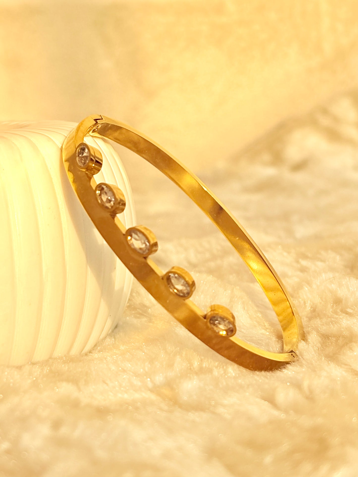 Aurora Gem Line Bracelet