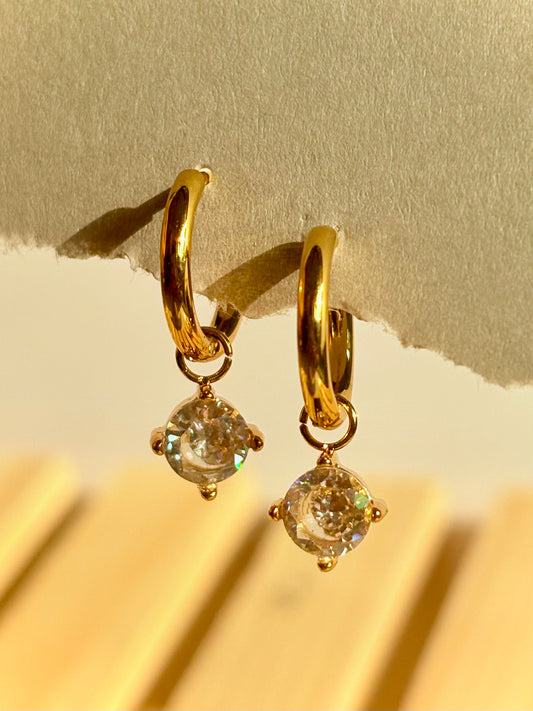 Aura Solitaire Hoops
