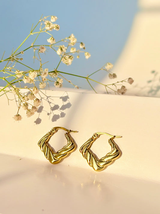 Twisted Aura hoops
