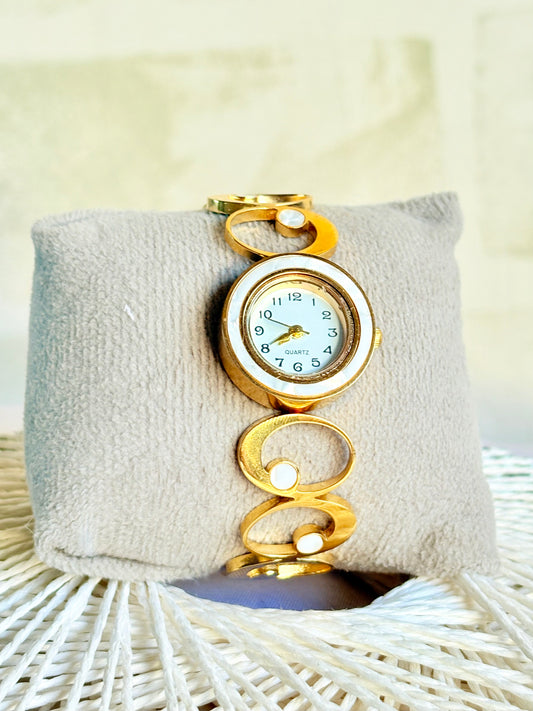 Pearl Orbit Watch