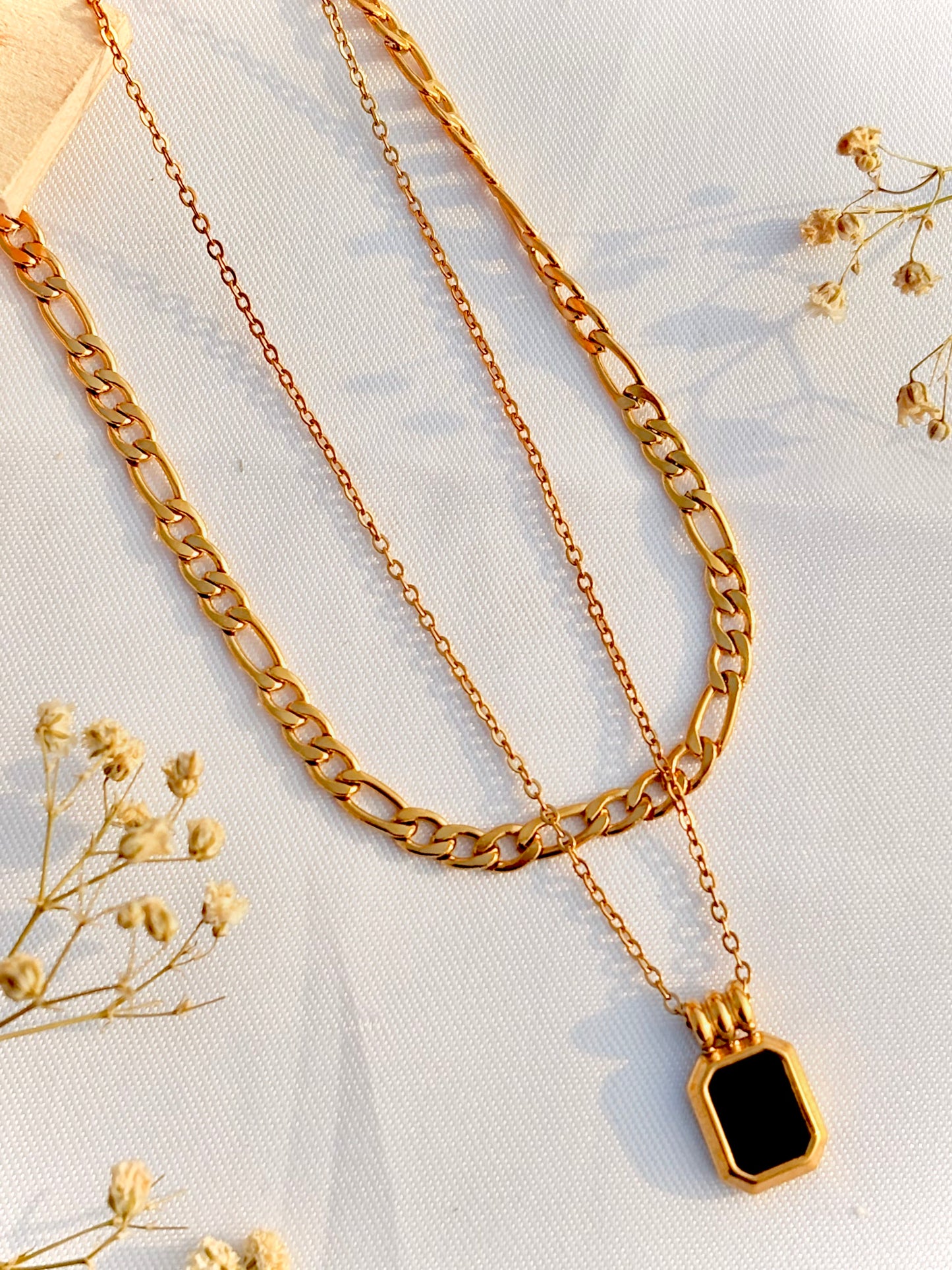 Black Crest Double Chain