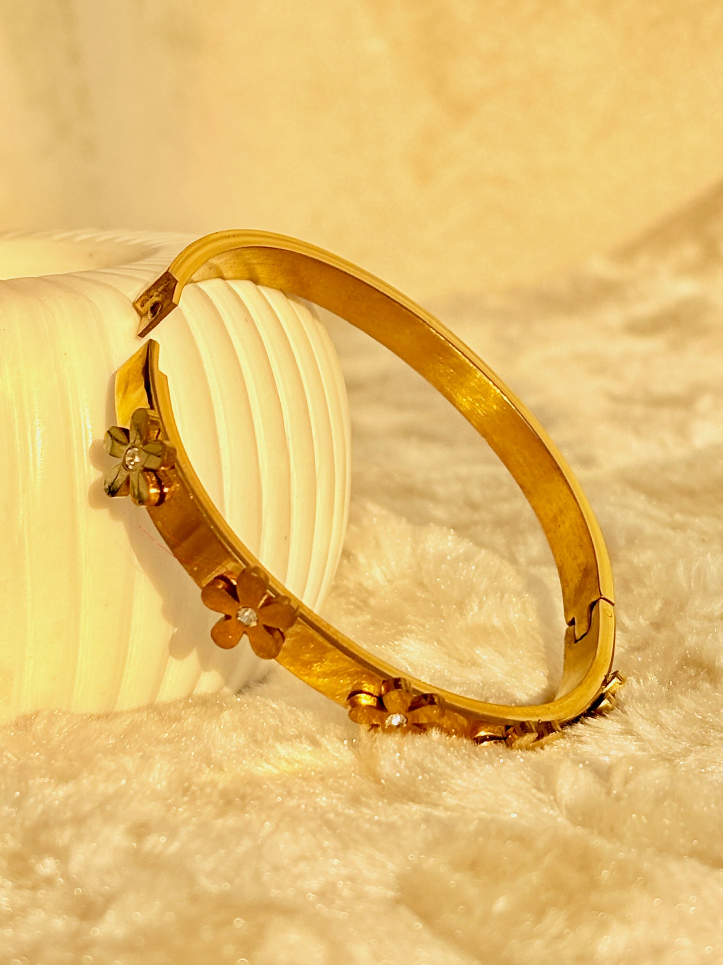Daisy charm Delight