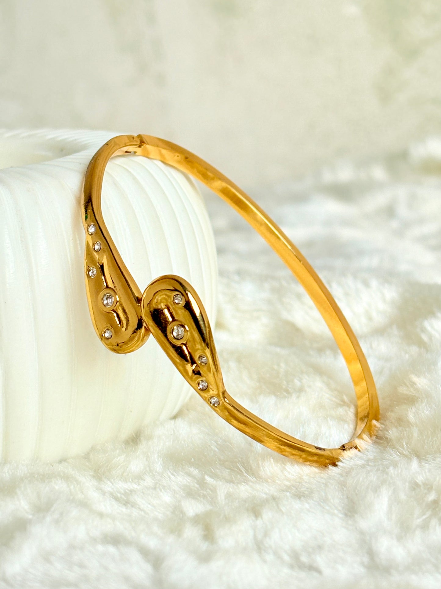 Crystal Orbit Glow